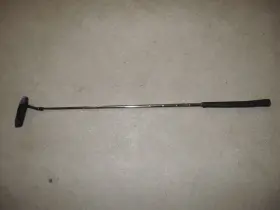 AU030 ALL AMERICAN GOLF Putter Rh
