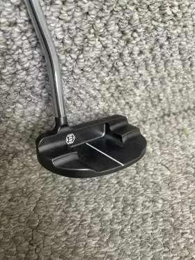 BB-46 BETTINARDI Rh Putter Cover #3
