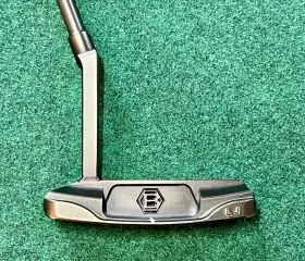 BB1-LN BETTINARDI Carbon Tour Welded Neck Putter