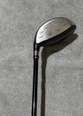 E2528248 BOBBY JONES Jessie Ortiz Hybrid Graphite Stiff