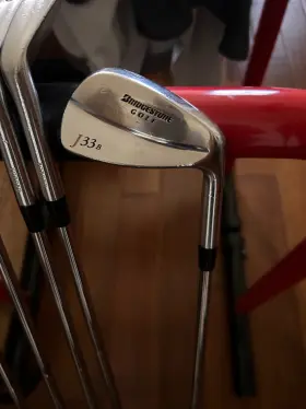 J33B BRIDGESTONE Iron Set Gently