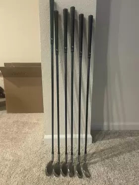 4G065028W2006 CALLAWAY Golf Rogue Iron Set Stiff