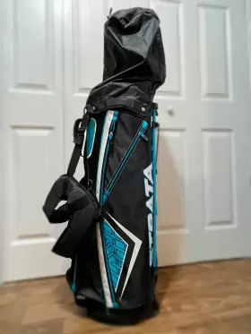 4PKR190714007 CALLAWAY Strata Womens Set
