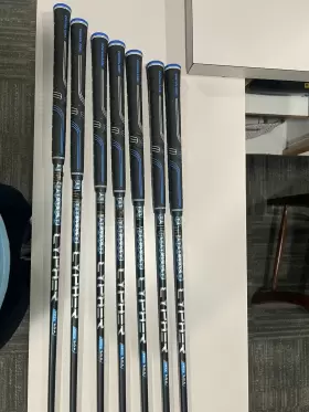 11204534 CLEVELAND Launcher Halo Iron Golf Club Set #2