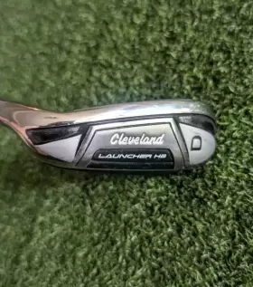 499009215186 CLEVELAND Left Women Launcher Turbo Gap Wedge