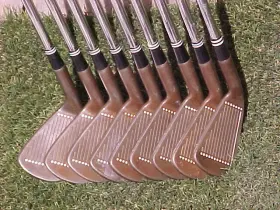 588P CLEVELAND Tour Action Rtg Golf Clubs Irons Set #3