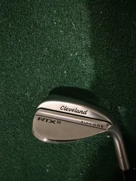 994857057774 CLEVELAND Rtx Zipcore Lob Wedge Dynamic Spinner
