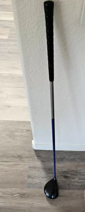 C812132369 CLEVELAND Driver Graphite Prolaunch
