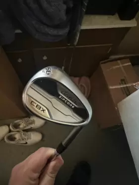 11214992 CLEVELAND GOLF Cbx Zipcore Wedge