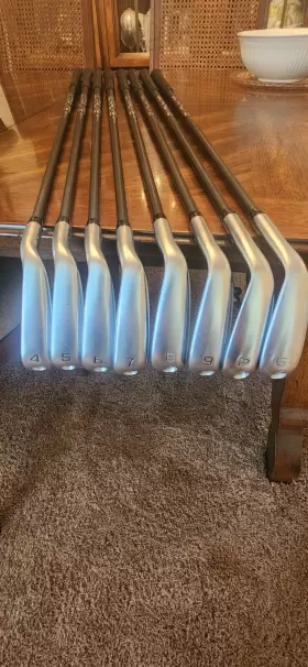 R6601RSR5G COBRA Ltdx Mens Golf Club Iron Set #2