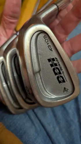 431OS DUNLOP Ddh Irons Lamkin Grips