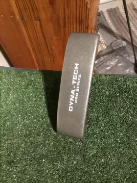 DT-50 DYNA-TECH Pro Putter Rh Center Shafted #2