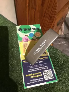 DT-50 DYNA-TECH Pro Putter Rh Center Shafted
