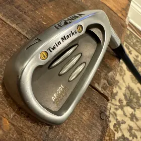 AP-301 HONMA Twin Mrs Iron Ladies Flex Graphite Rh