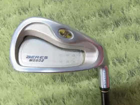 MG602 HONMA Beres Iron Armrq