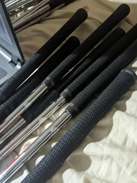TR20P HONMA Right Iron Set Pro Tour Stiff #3
