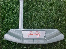 JCP-3 JOHN DALY Lion Head Putter Rh Golf Club Karma Grip
