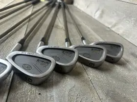 2948 KING COBRA Snake Iron Set Graphite Aerostar Shafts Rh #3