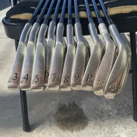 CB-2002 MIURA Forged Graphite Iron Set