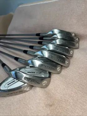 D0615233 NICKLAUS Air Bear Tour Iron Set Steel Crack Shaft Rh