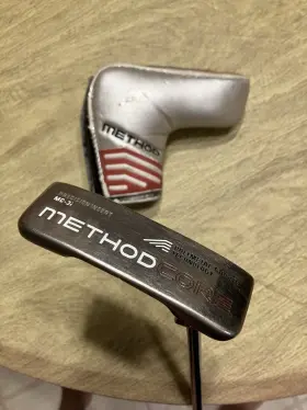 444557 NIKE Left Method Core Putter