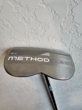 MC-4I NIKE Method Core Putter Right