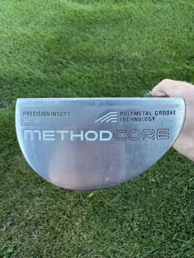 MC-5I NIKE Method Core Putter Right Head Cover