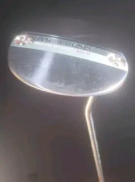 MOD-00 NIKE Milled Method Putter