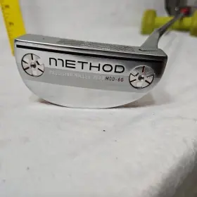 MOD-60 NIKE Method Putter Immaculate
