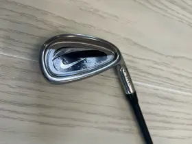 NJR7 NIKE Golf Junior Iron Club Graphite Shaft Grip