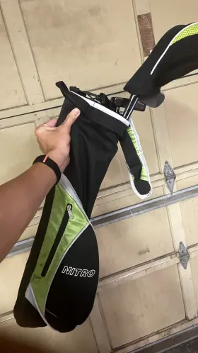 847755004750 NITRO Junior Golf Bag Club Set Insane