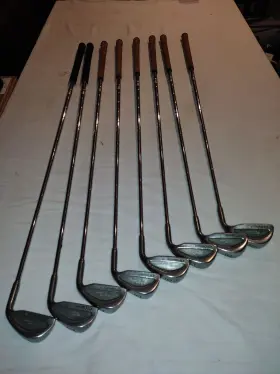 431-DIAMOND NORRIE Golf Club Irons Set Dynamic Shafts