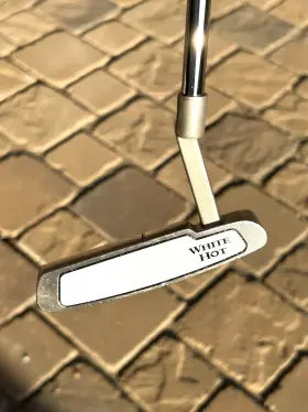 51189-00811 ODYSSEY Putter Rh Blade Golf Club Grip