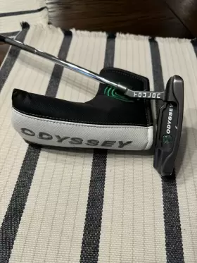 F12125223706 ODYSSEY Toulon Austin Left Lab Milled Putter