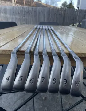 1G2238 PING Iron Set Stiff Flex Steel Cfs Shafts Midsize