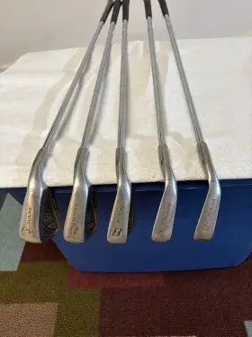 VM09167 RAM Laser Frequency Rh Golf Club Iron Set
