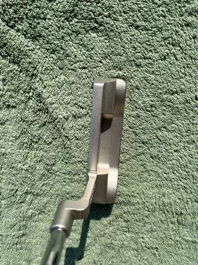 196665100084 SCOTTY CAMERON Studio Newport Beach Want Clean