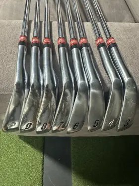 I-201 SRIXON Iron Set Dynalite Steel Shaft