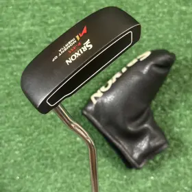 P-411 SRIXON Moment Inertia Putter Right Headcover