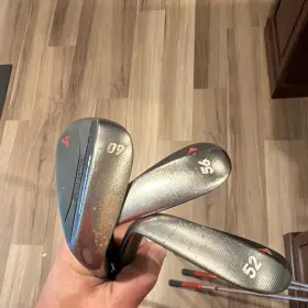 HB-10 TAYLORMADE Milled Grind Wedge Set Bounce Steel Rh