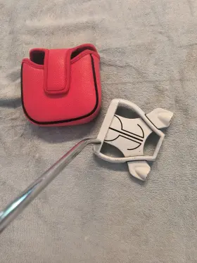 M7035426 TAYLORMADE Putter Head Cover
