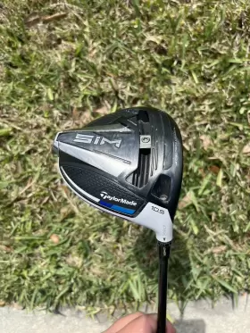 N7329107 TAYLORMADE Sim Loft Driver