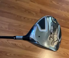 909D2 TITLEIST Driver Aldila Voodoo Stiff Graphite #2