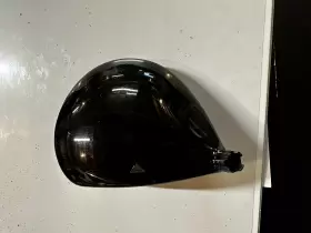 915D3 TITLEIST Driver Head Golf Club Right #3