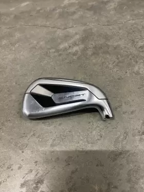 CP-04 TITLEIST Cncpt Iron Head Right