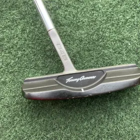 05-365 TOMMY ARMOUR Dlt Putter Todd Sones Grip #2
