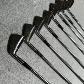 07635 WILSON Golf Iron Set Left Steel Head #2