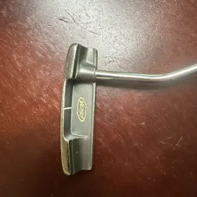 361820 YES Groove Putter #2