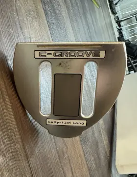 SALLY-12 YES Groove Mallett Putter Rh